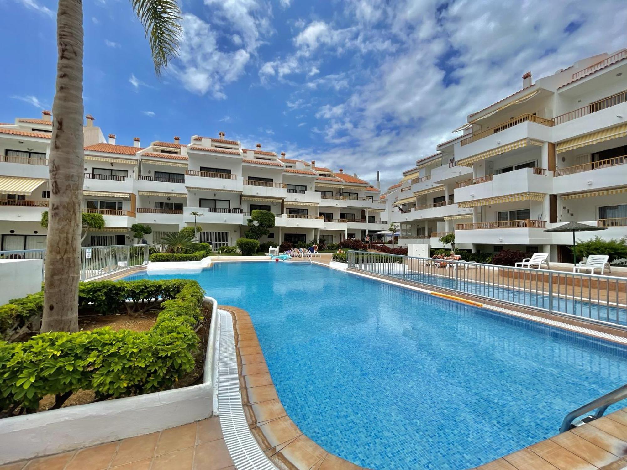 Pool Views Terrace Daire Los Cristianos  Dış mekan fotoğraf