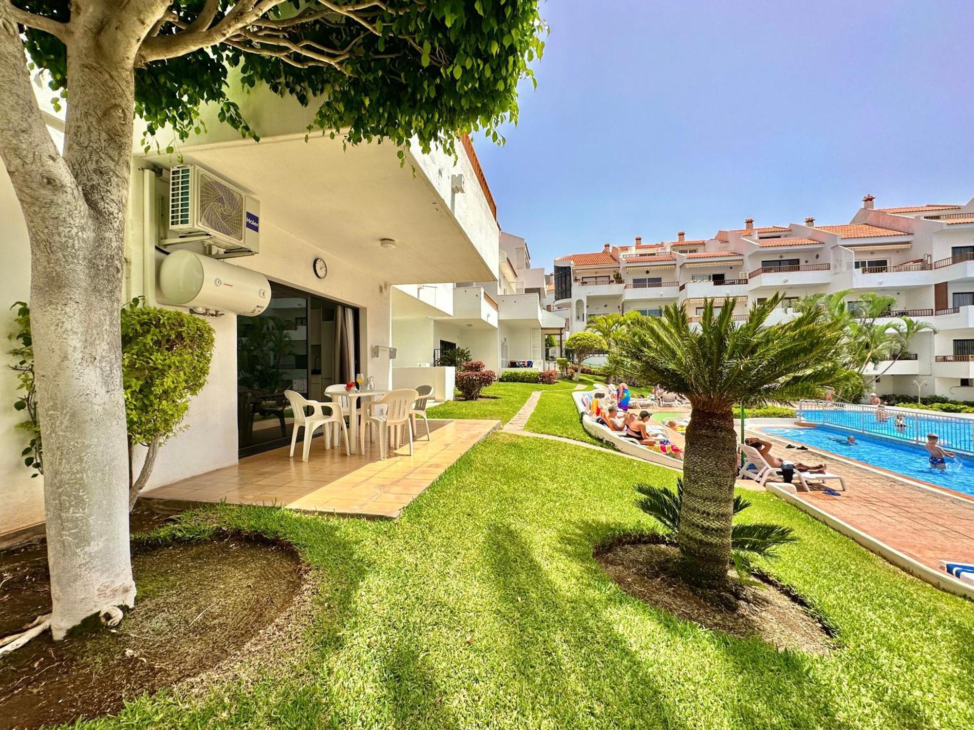 Pool Views Terrace Daire Los Cristianos  Dış mekan fotoğraf
